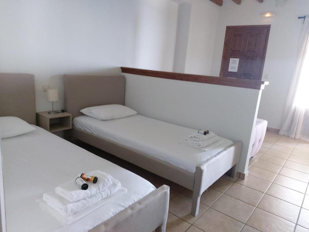 Liogerma Apartments Tsoukaladhes Bagian luar foto